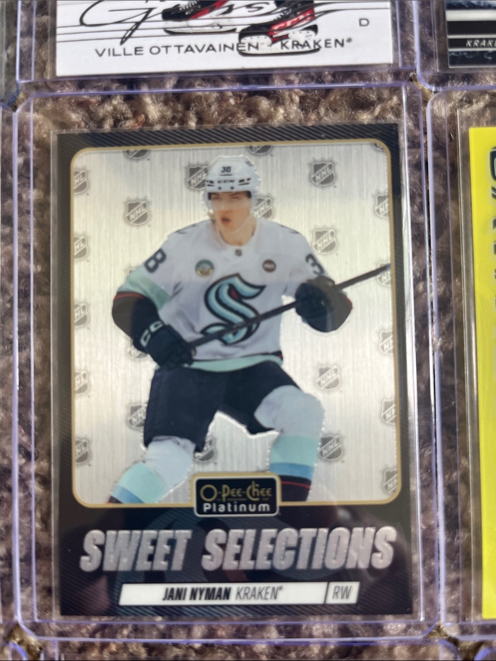 💎 Seattle Kraken (10) Card Lot 💎 - Picture 6 of 11